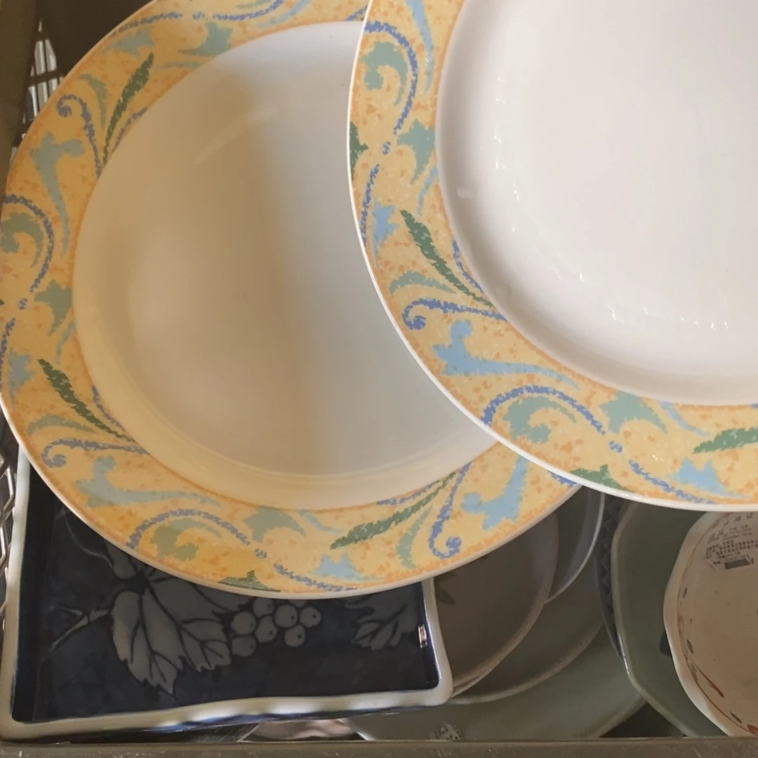 朱****瓷片感谢你一直陪伴的我们