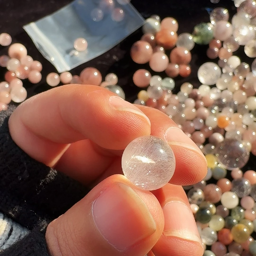 水晶白兔毛单珠未镶嵌心***阳