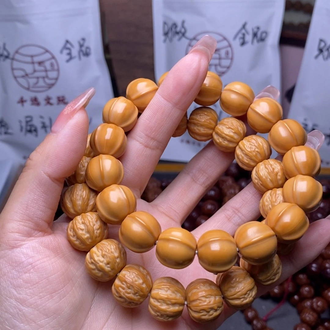 鹤***安手串文玩核桃京八棱鲨鱼