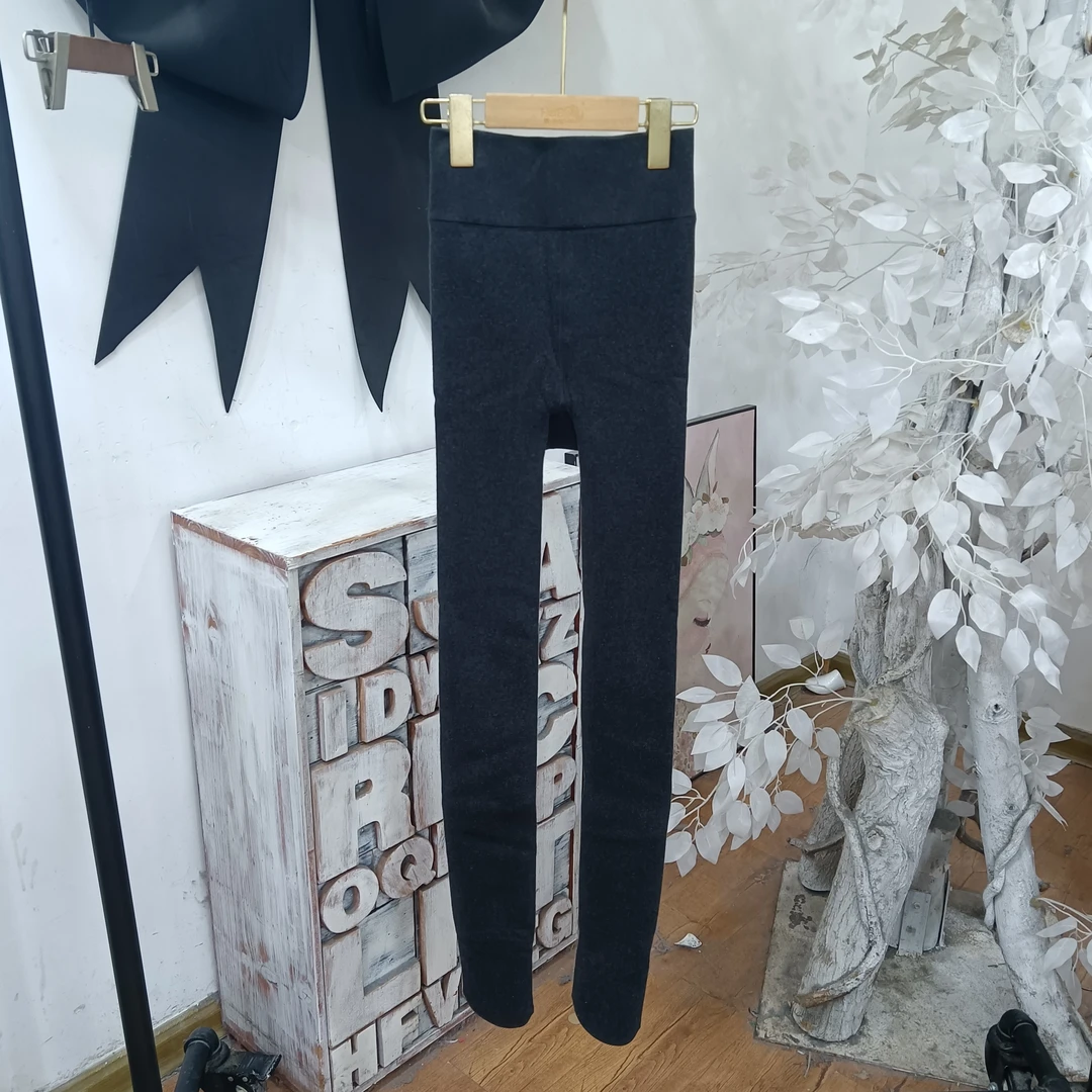 Z685深灰加厚连脚袜童装