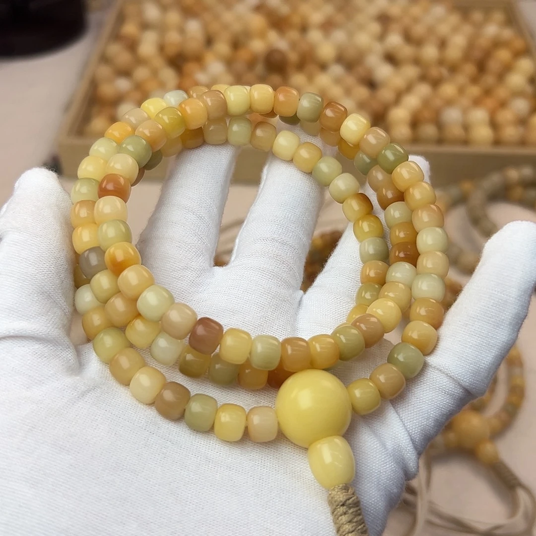 吊坠菩提根/象牙果78念珠287