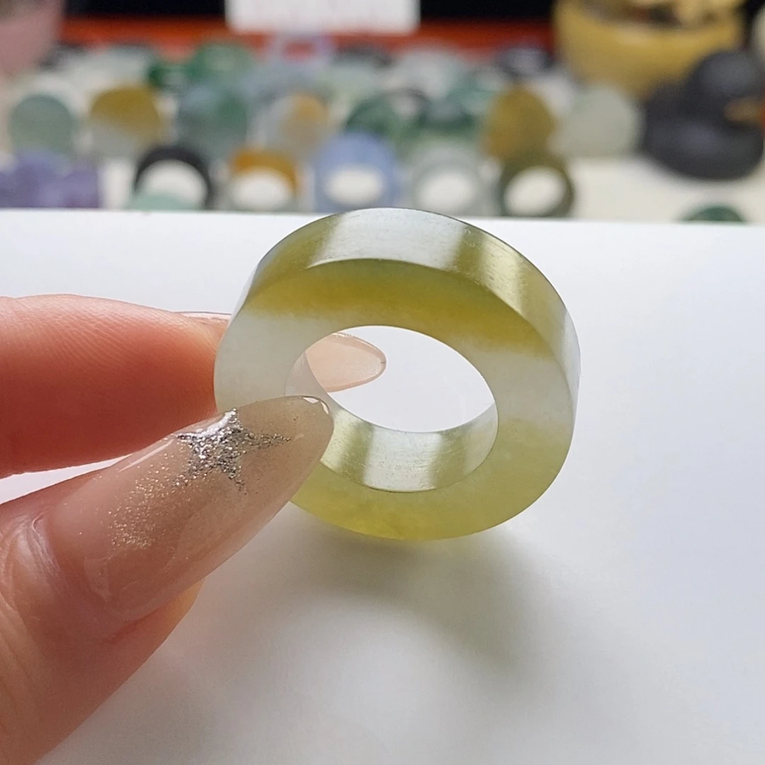 定制翡翠未镶嵌宽版轮胎黄翡14-27