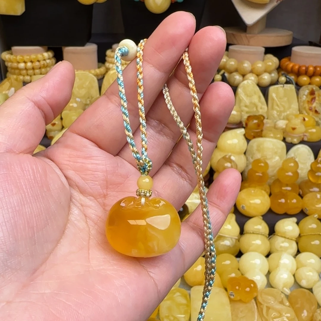 琥珀未镶嵌套链天然蜜蜡如意锁吊坠