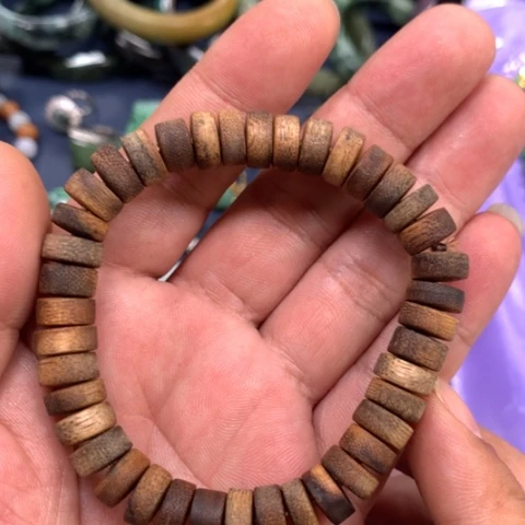 【闪购商品】颈饰未镶嵌翡翠无**虑