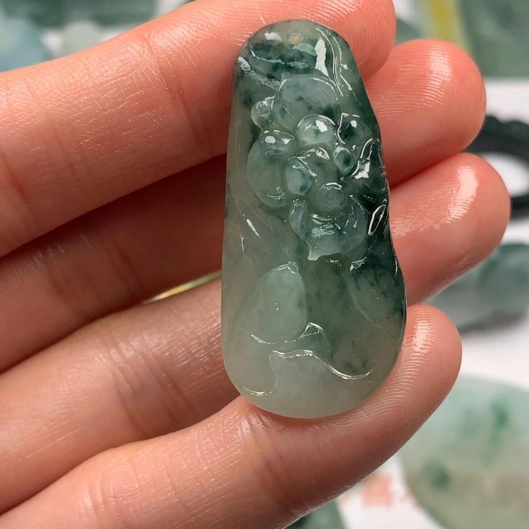 定制翡翠未镶嵌翡翠