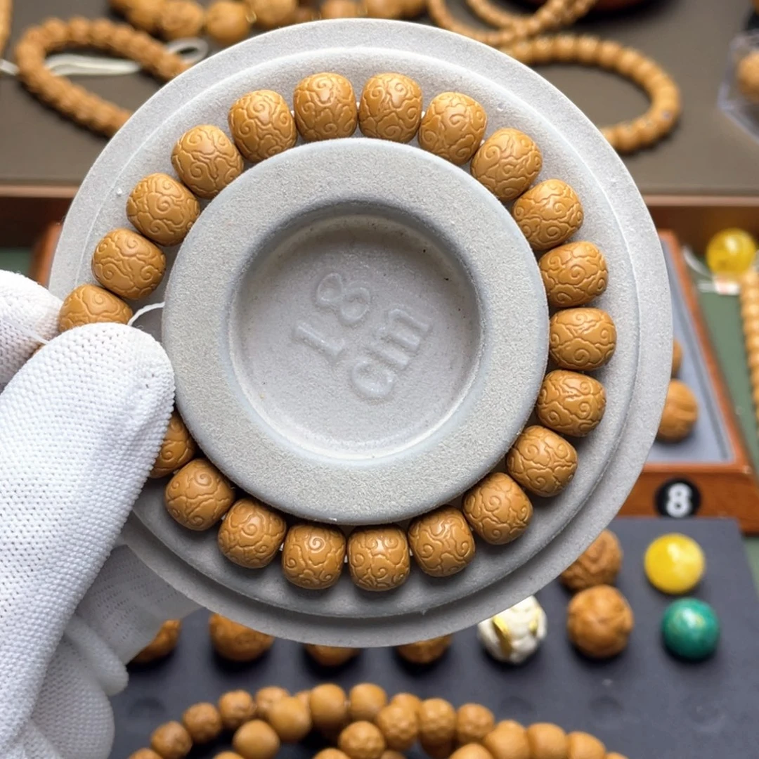 猴头核桃吊坠R****W手工祥云