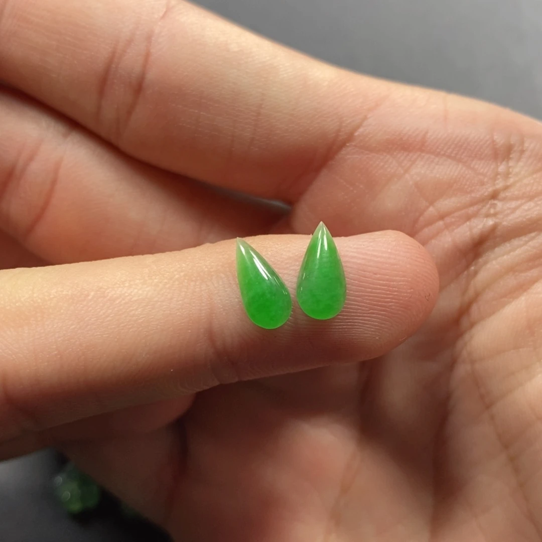 翡翠挂件未镶嵌翡翠珠宝翡翠珠宝