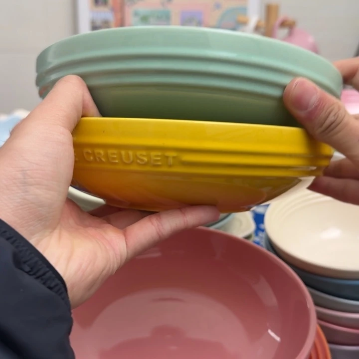 福利微瑕2个8英寸圆深盘