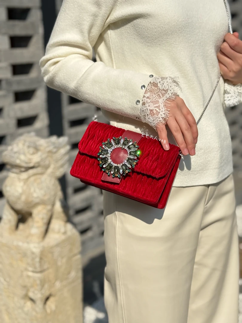 95新 MIU MIU/缪缪 红色丝绒钻花单肩包