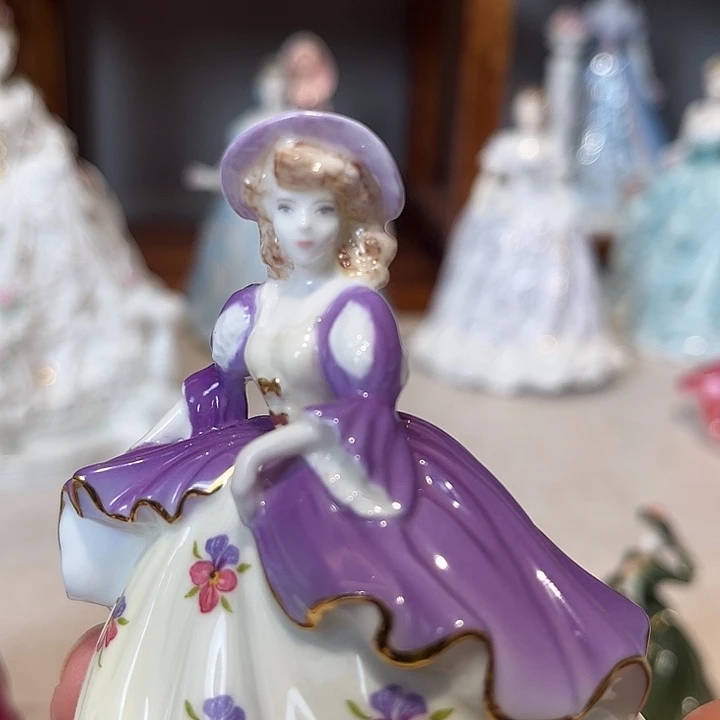 杯欧洲中古瓷器摆件