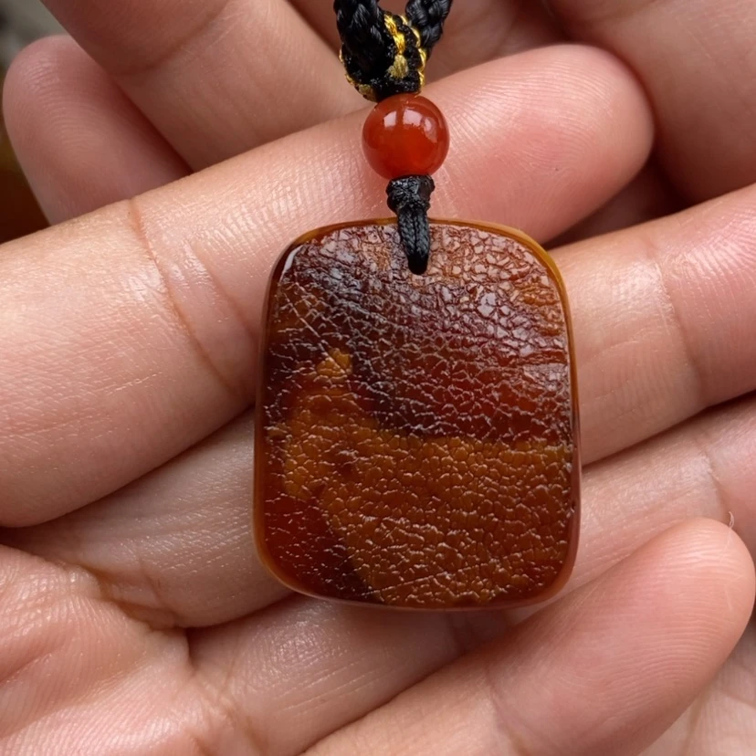 【闪购商品】琥珀颈饰未镶嵌