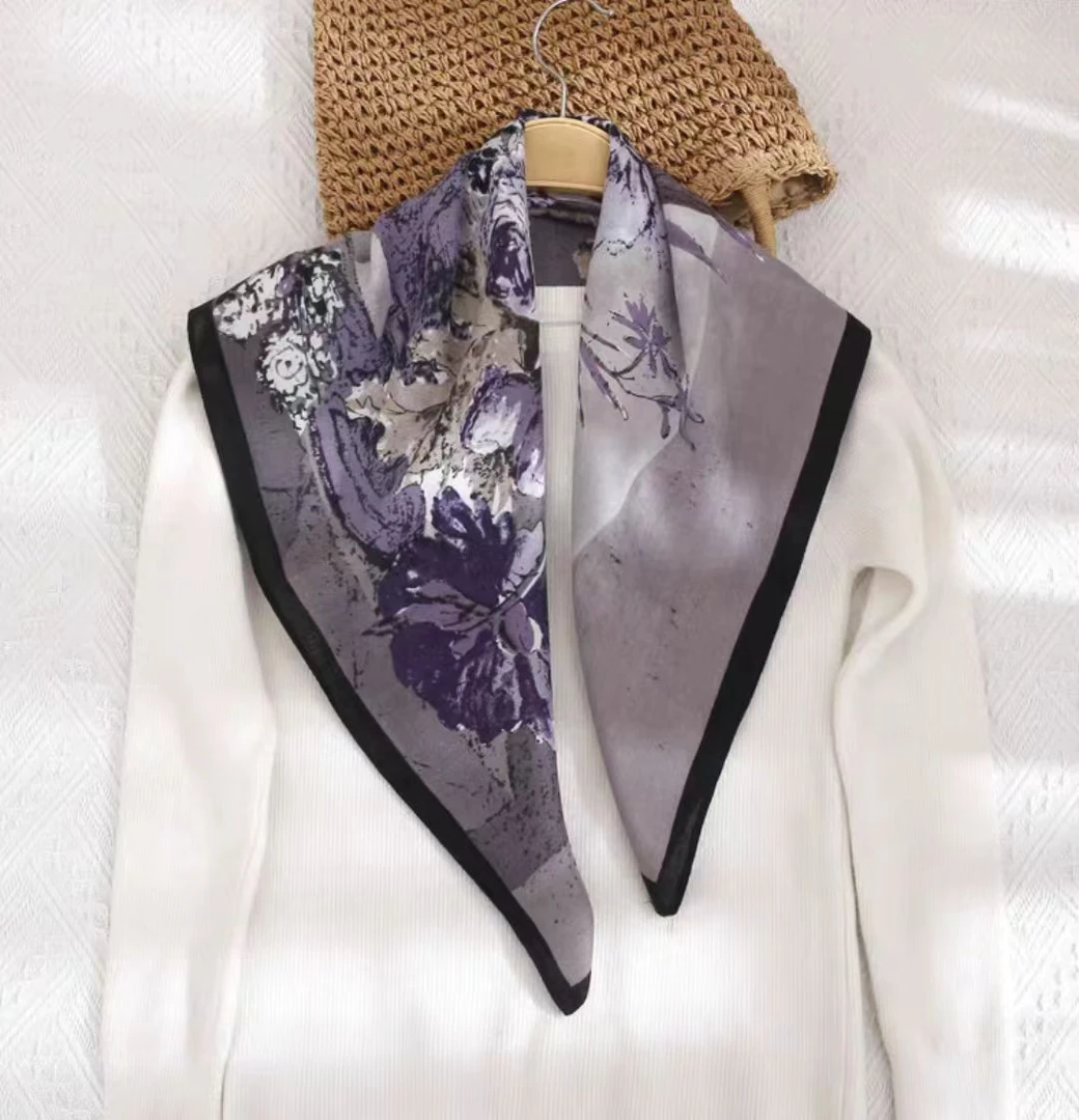 【70方巾 紫韵碎花】秋冬香韵纱提花镂空气质时尚双面印花女士