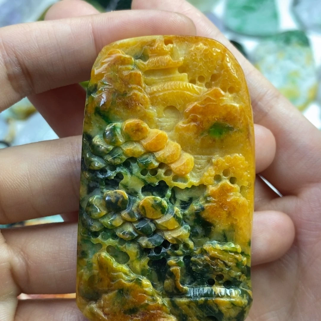 翡翠未镶嵌颈饰用****2