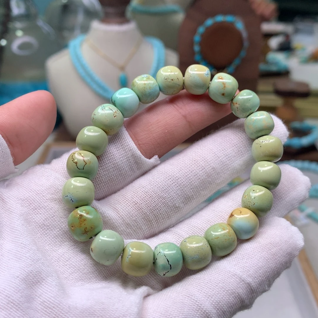 绿松石配饰未镶嵌