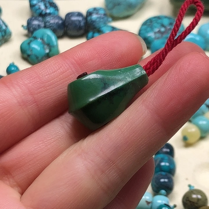 绿松石未镶嵌三通原矿