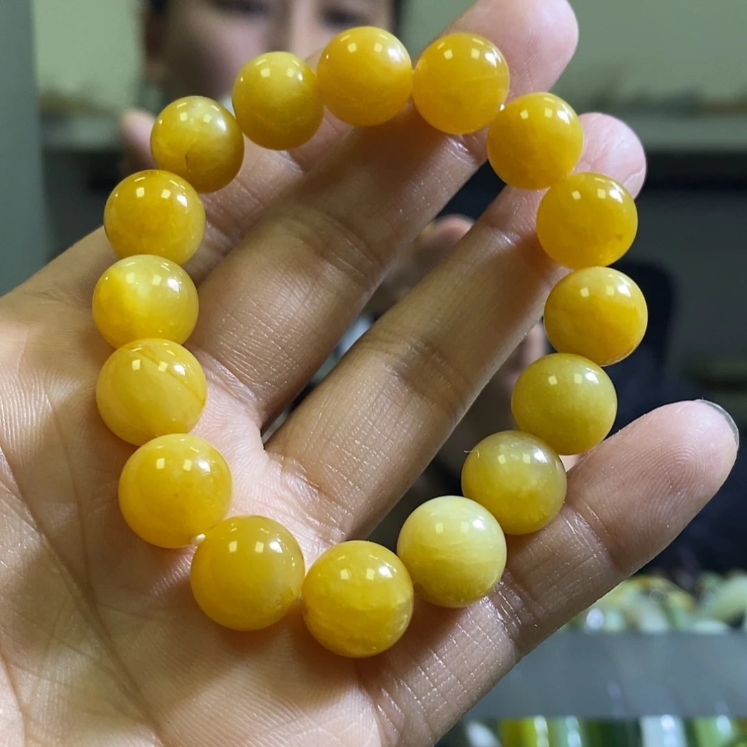 岫玉未镶嵌手链一个