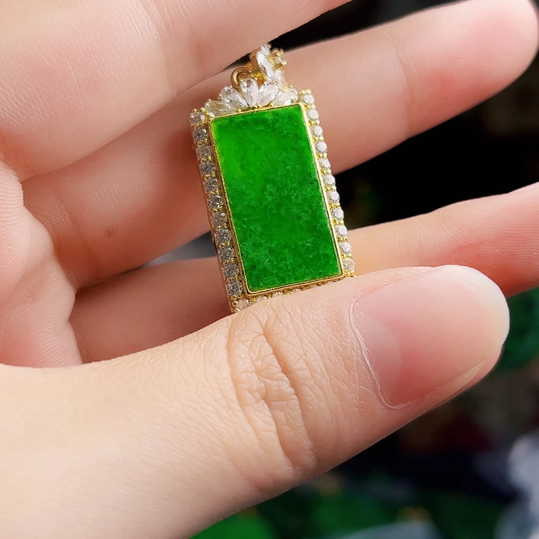 颈饰银S925镶嵌翡翠多样性