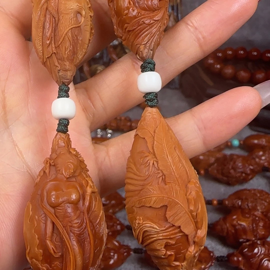 吊坠橄榄核水晶核四大美女