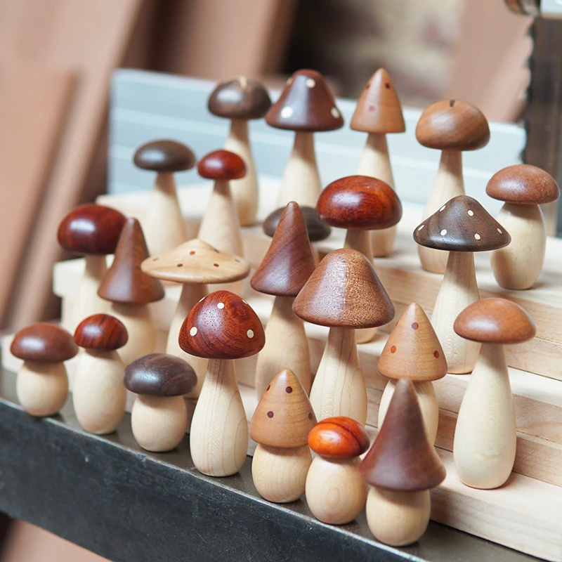 木头恰恰云南蘑菇磁吸桌面装饰实木蘑菇创意可爱冰箱贴摆件送礼物