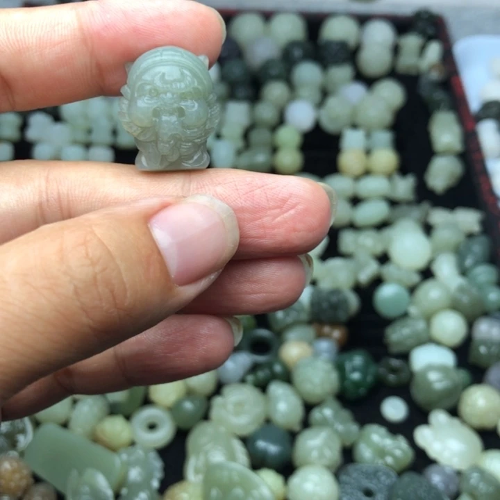 【闪购商品】和田玉未镶嵌颈饰