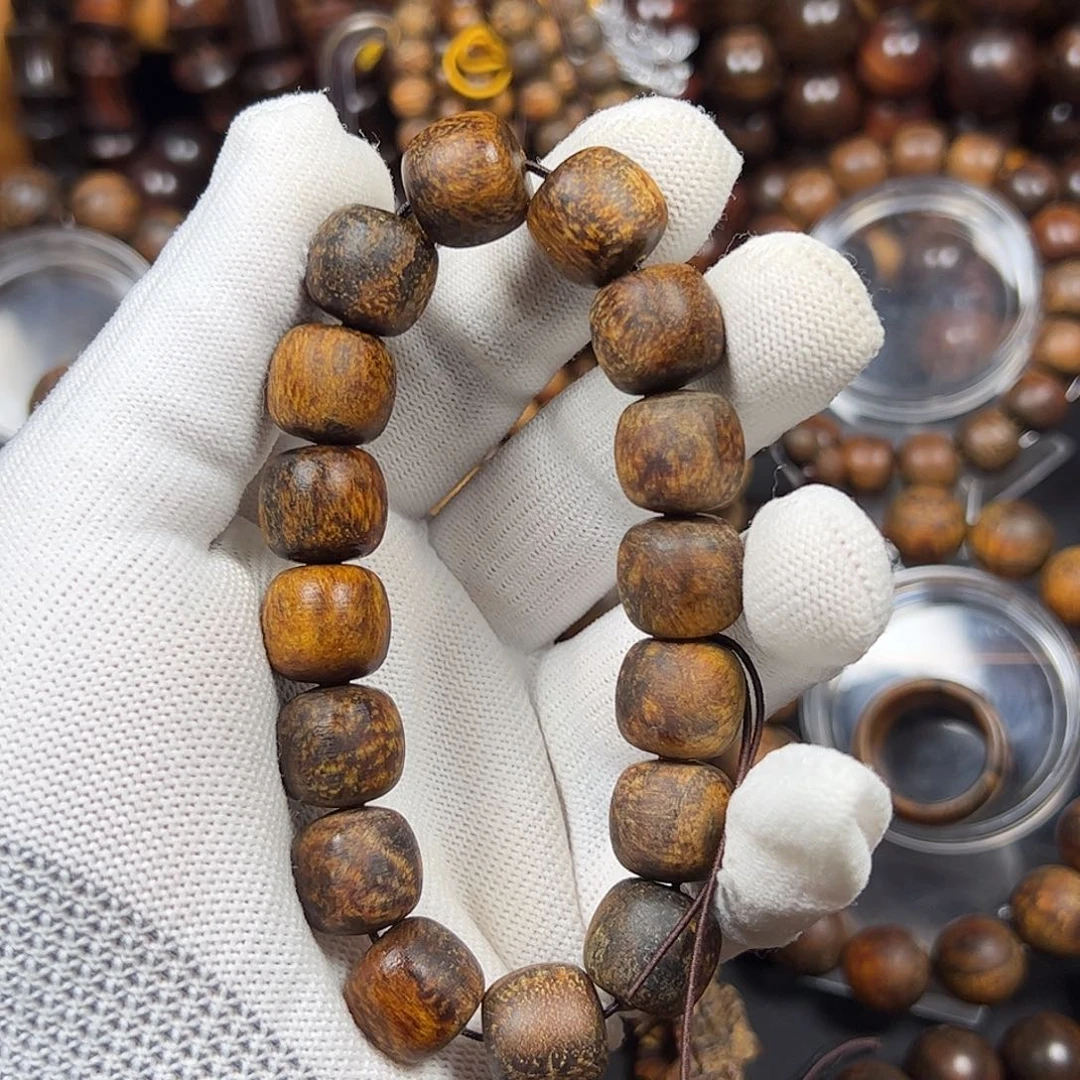 贡木日****光1314贡木手串定制福利