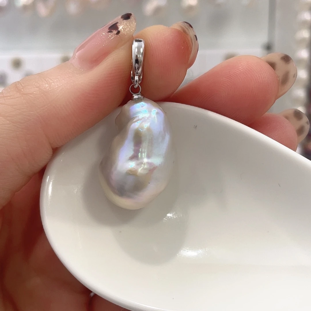 颈饰淡水珍珠未镶嵌