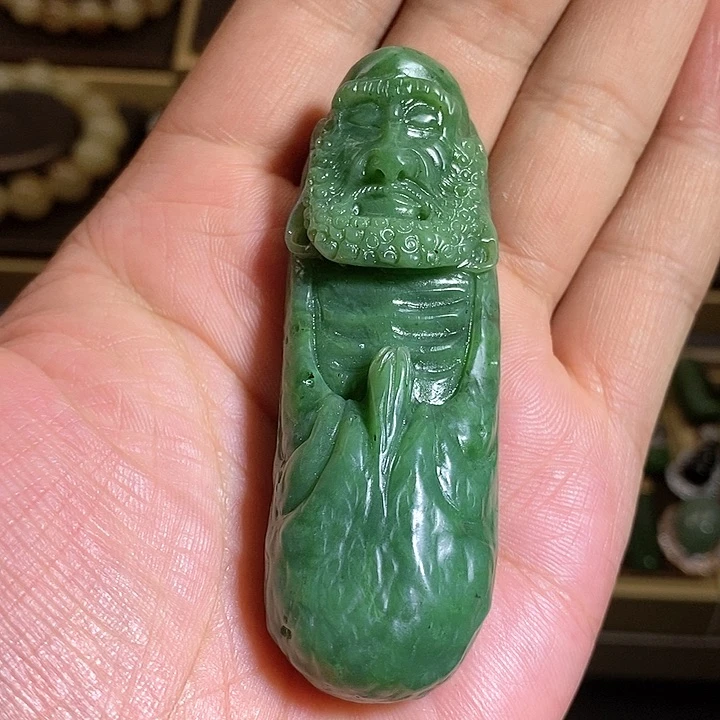 【闪购商品】吊坠(不含链)未镶嵌和田玉（碧玉）