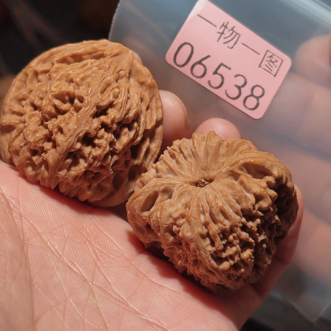 文玩核桃把件南疆