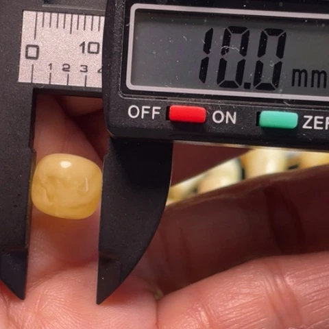 【闪购商品】裸石蜜蜡未镶嵌57杂