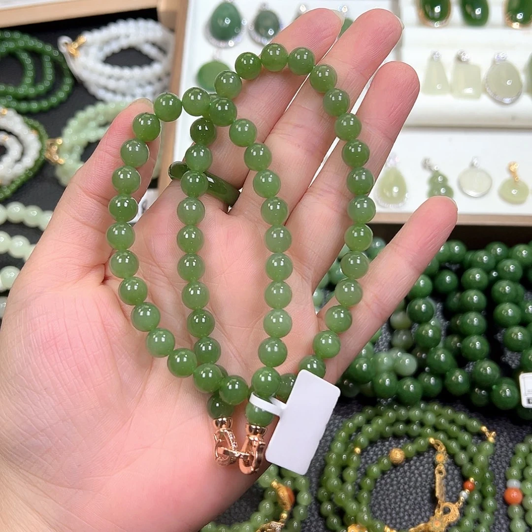 和田玉（碧玉）未镶嵌颈饰