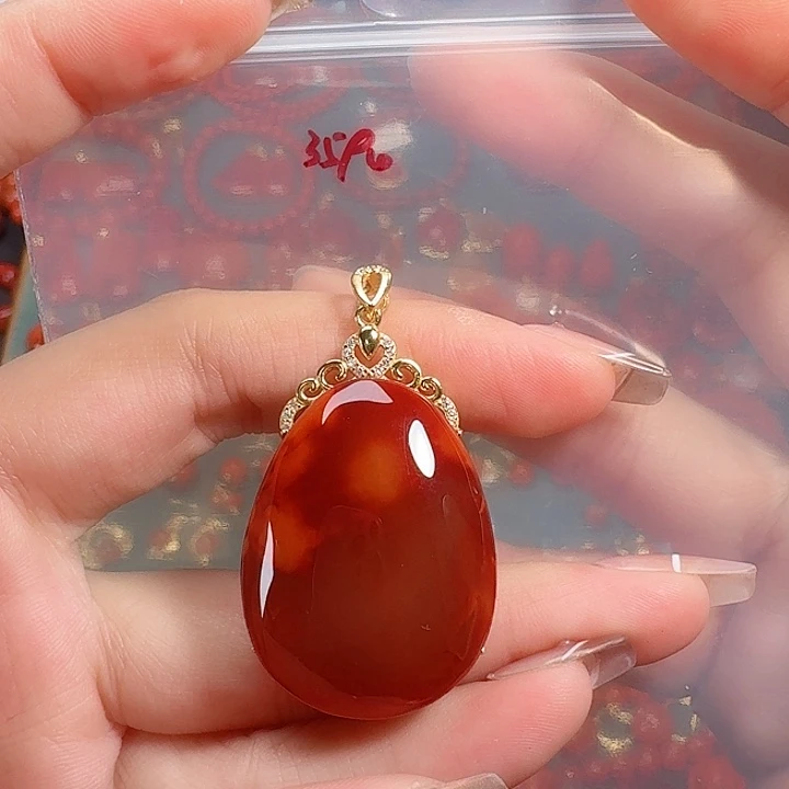 南红玛瑙银S925镶嵌吊坠