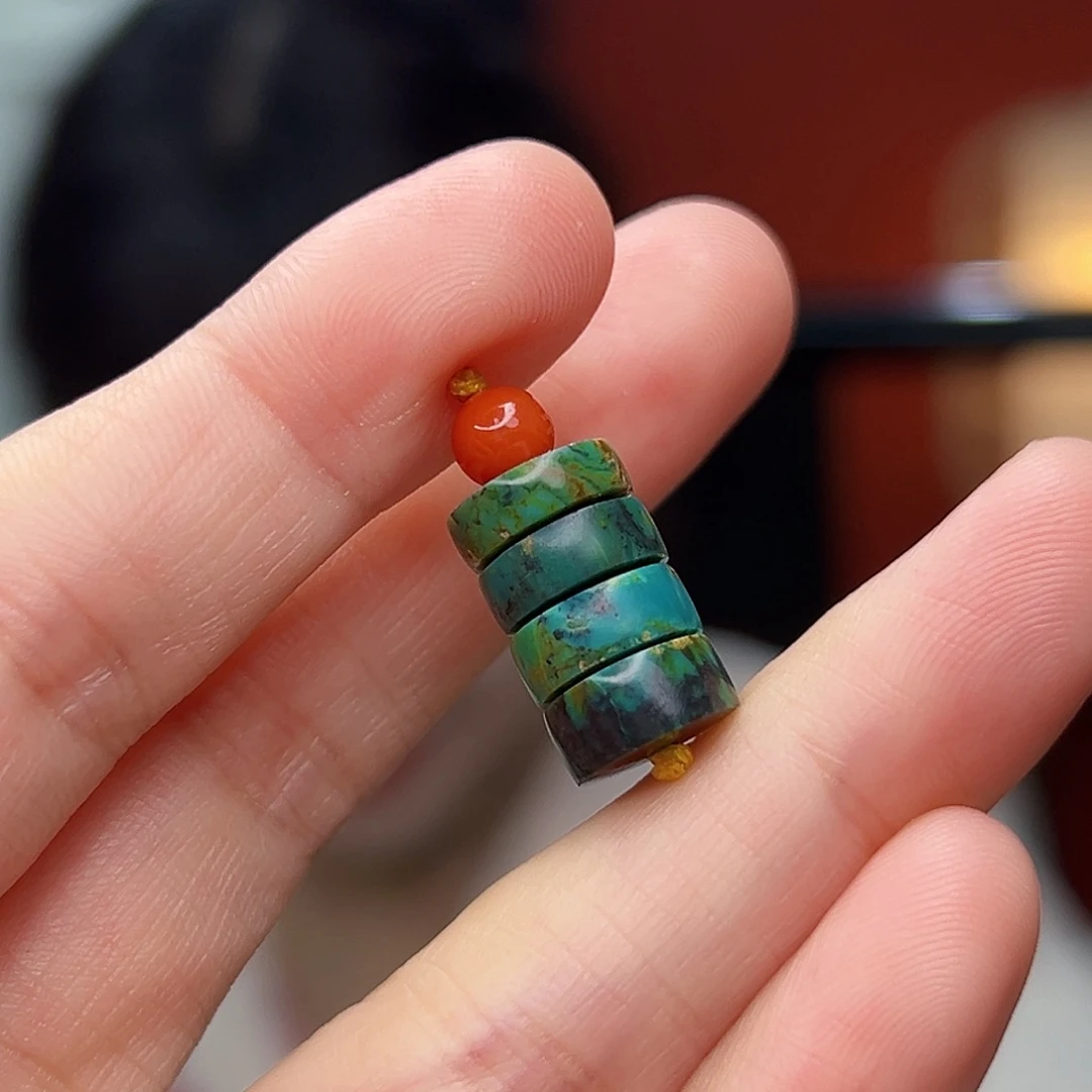 南红玛瑙未镶嵌珠宝奇石
