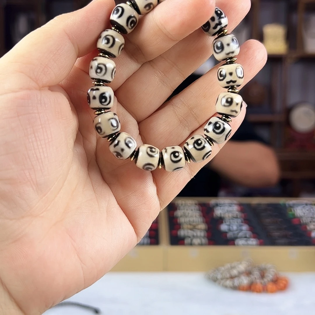 玛瑙/玉髓合金颈饰