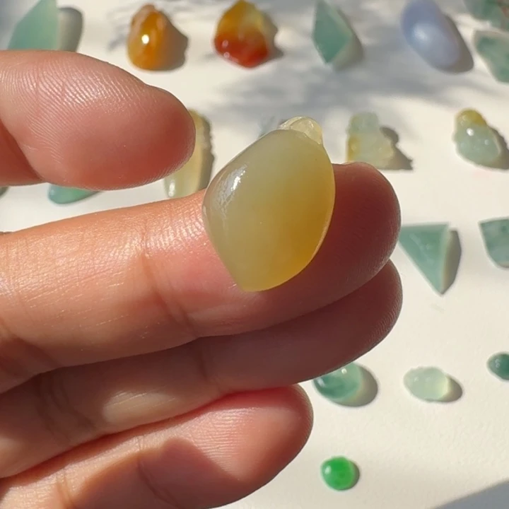 定制翡翠未镶嵌福瓜