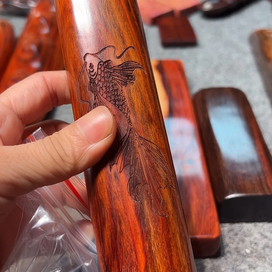 听***风交趾黄檀（大红酸枝）