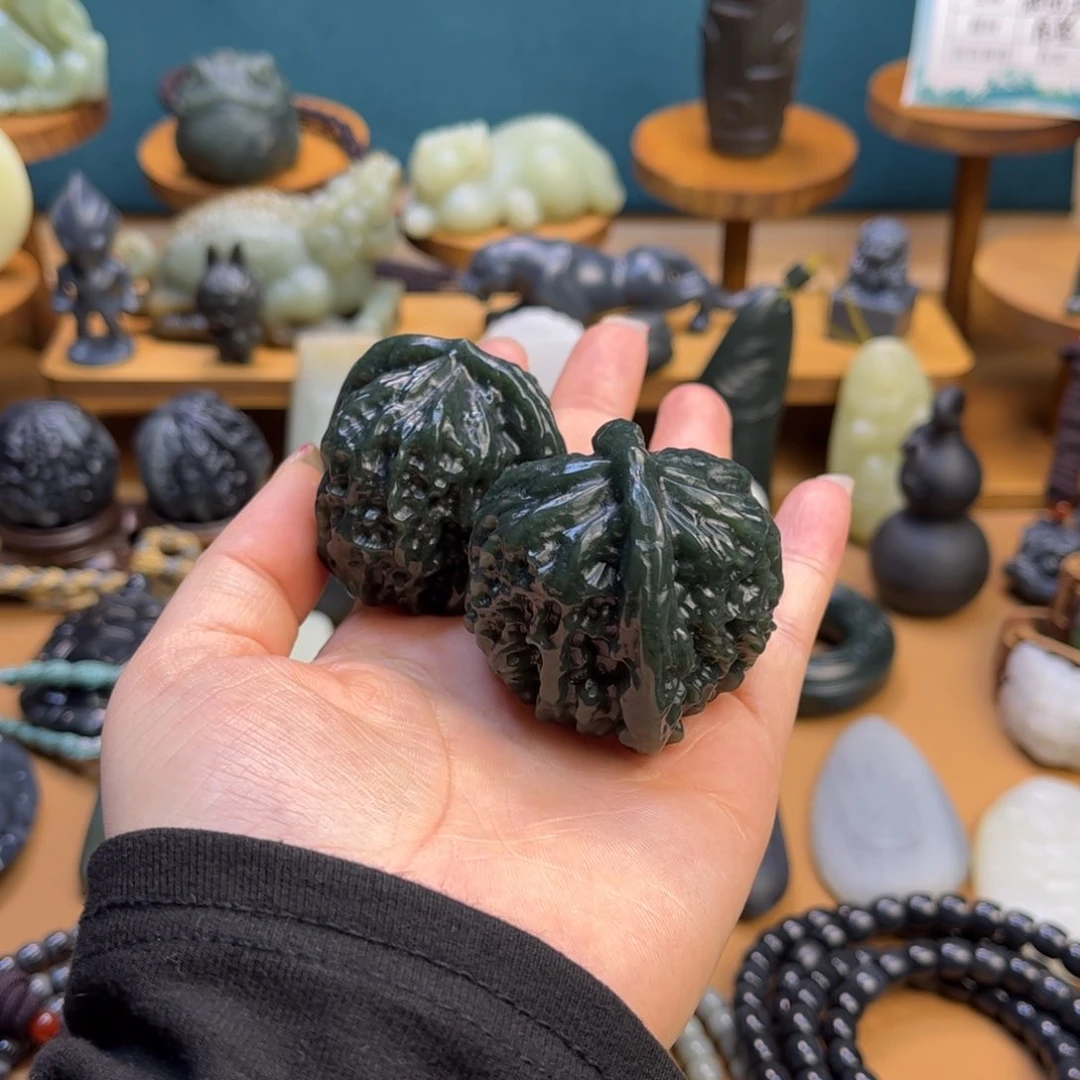 未镶嵌和田玉挂件奔****东