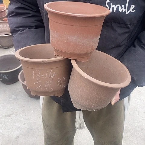 紫砂中国宜兴紫砂花盆，