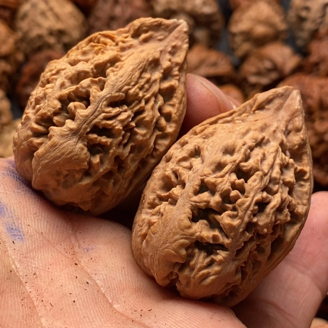 文玩核桃吊坠小涵34