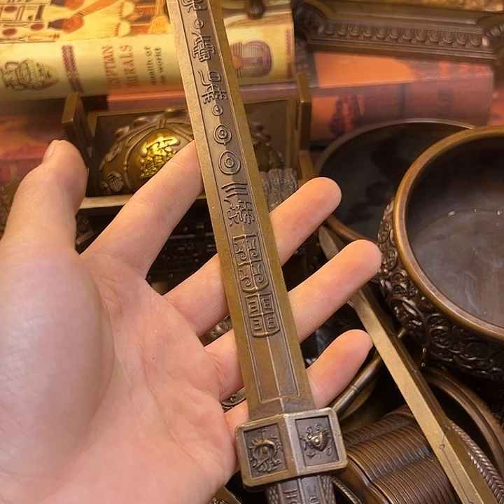精美铜器，点击下单