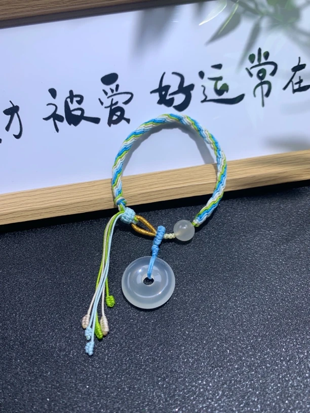 冰种平安扣设计款百搭个性手绳时尚单品