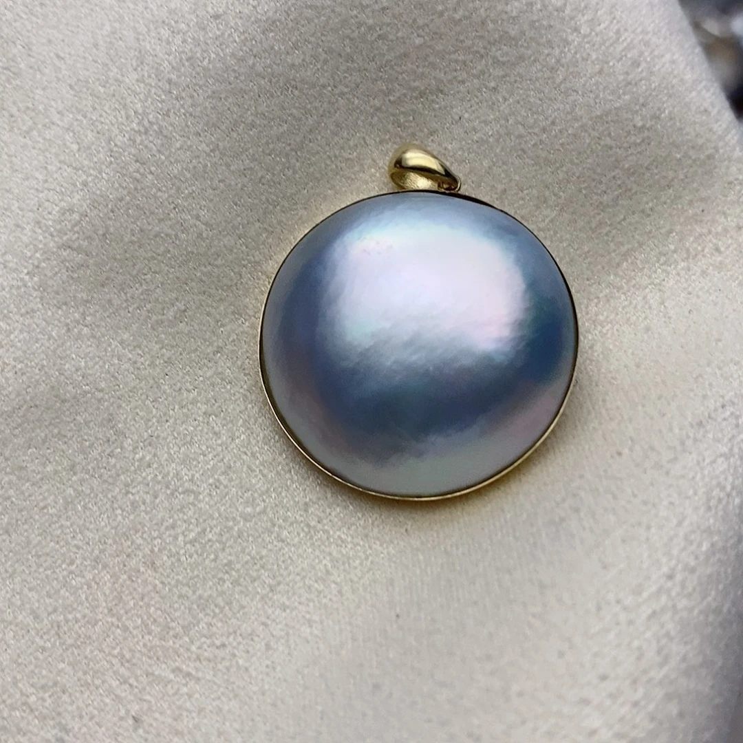 【闪购商品】18K金镶嵌拼合珍珠（马贝珠）颈饰