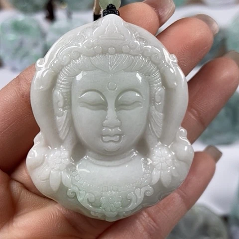 翡翠颈饰未镶嵌观音福利