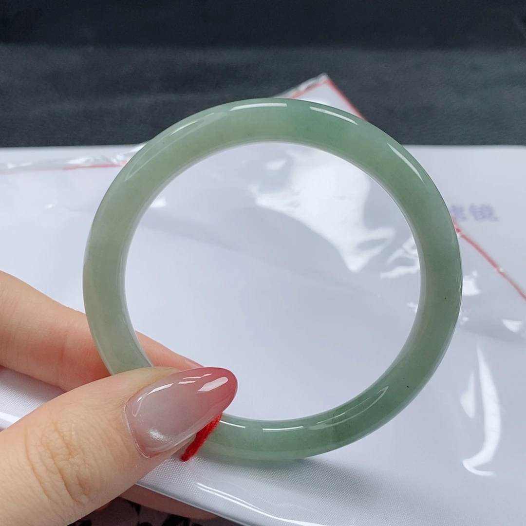 【闪购商品】翡翠手镯（圆镯）未镶嵌352号