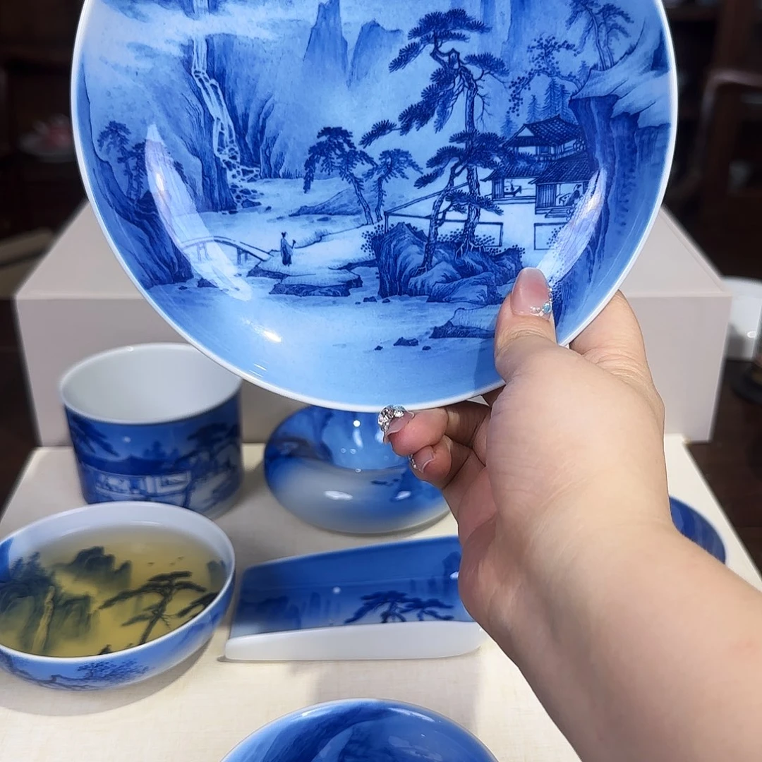 李***一青花夜景手绘壶承