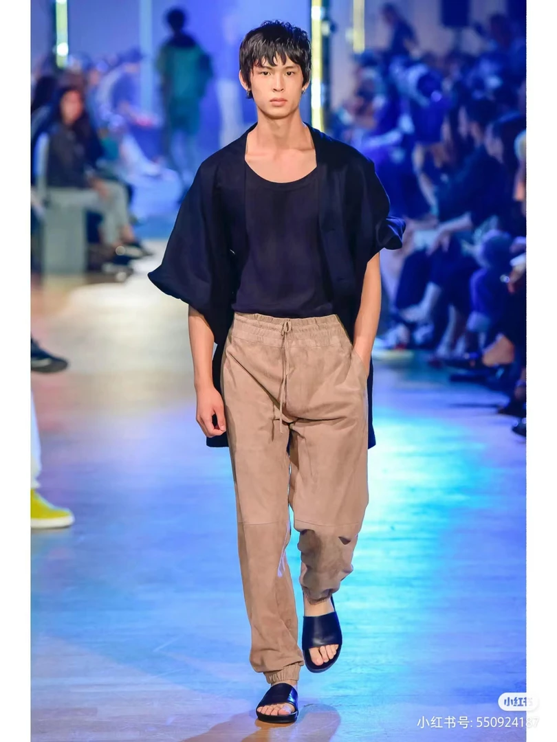 【嗨购3】5047#新款百搭男女同款潮流时尚 短袖休闲