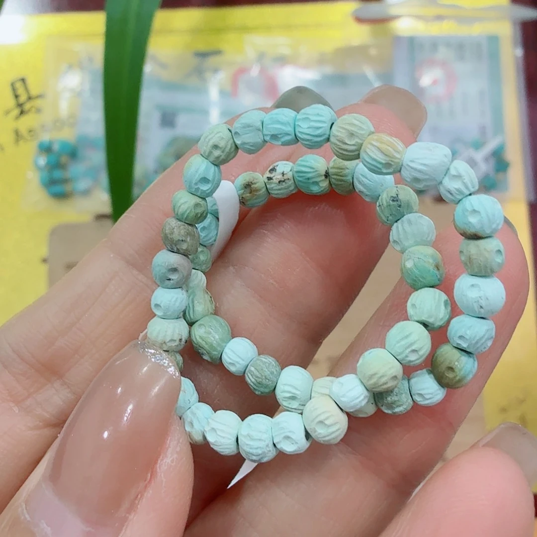 未镶嵌绿松石珠宝奇石