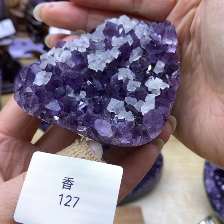 水晶大型摆件（非配饰）未镶嵌