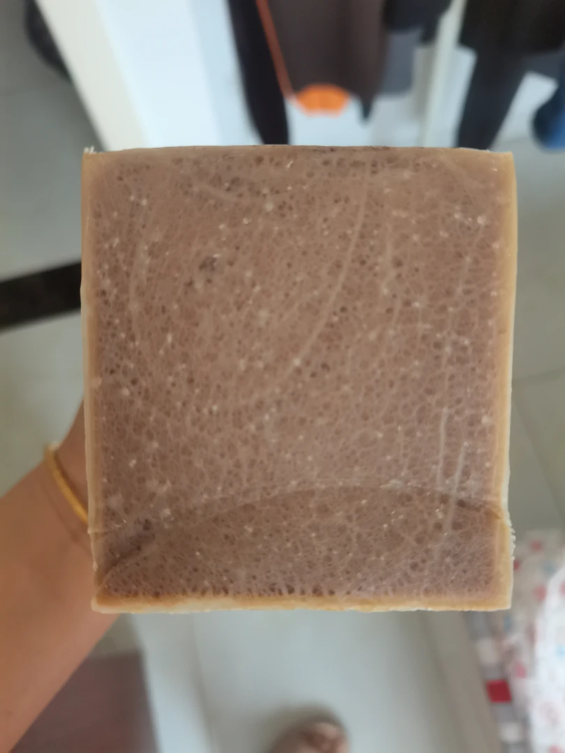 生姜灵芝人参洗发皂强韧发根