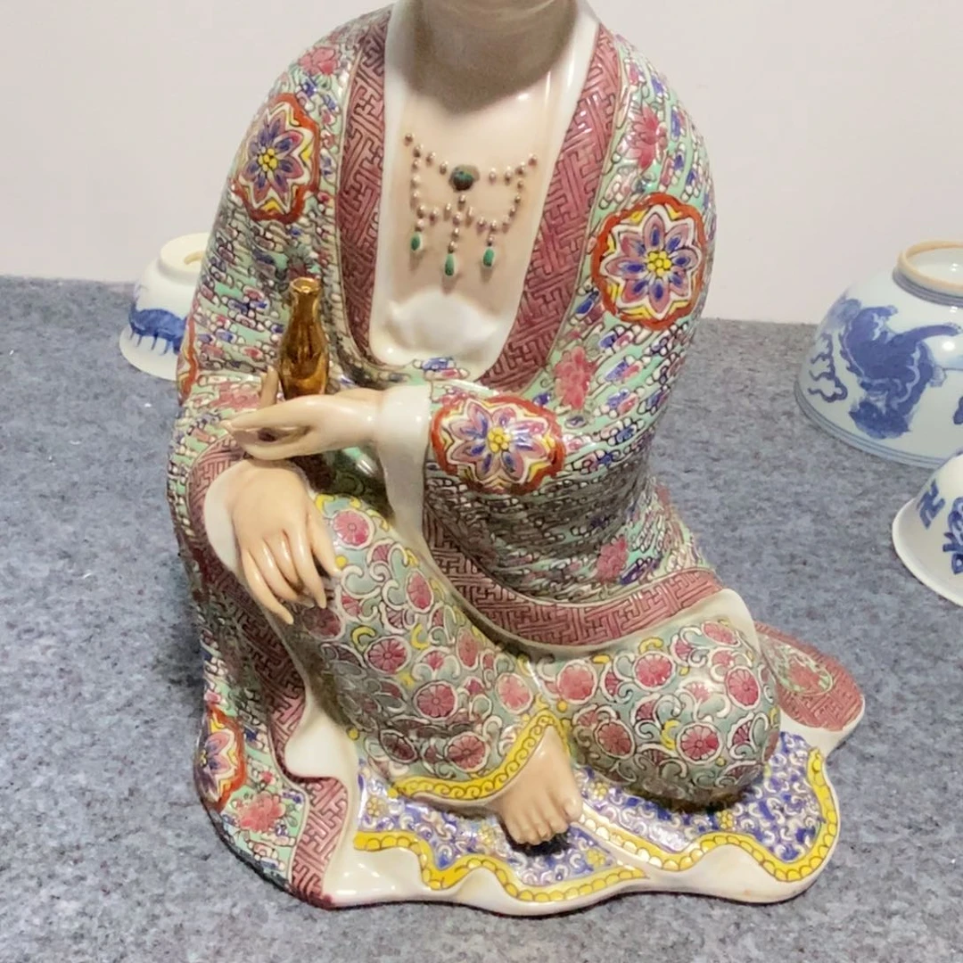 早***儿摆件陶瓷工艺美术作品展