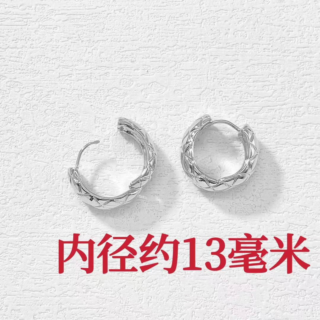 铜合金耳饰 木木（BO404）预售 内径13毫米 菱纹格耳圈耳环